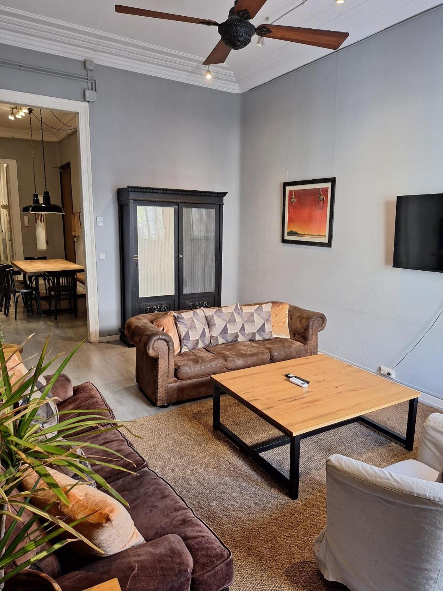 Casa Consell Apartments バルセロナ エクステリア 写真